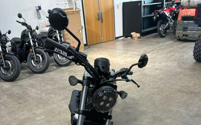 2026 Honda Rebel® 300 E-Clutch