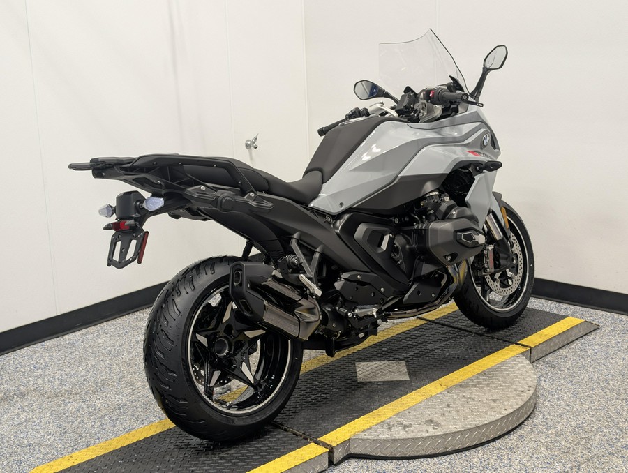 2026 BMW R 1300 RS