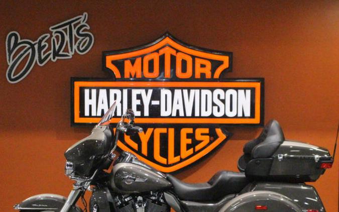 2023 Harley-Davidson® FLHTCUTG - Tri Glide® Ultra