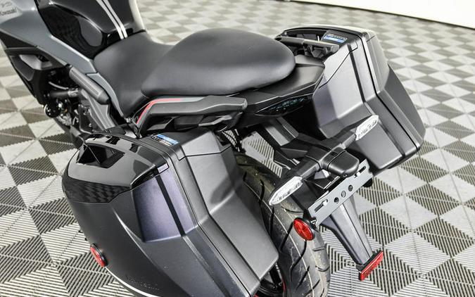 2024 Kawasaki Versys® 650 LT ABS