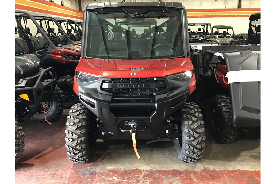 2025 Polaris Industries RANGER CREW XP 1000 PREMIUM - SUNSET RED Premium