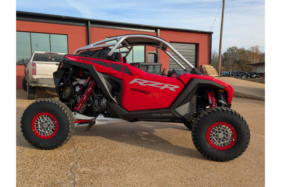 2026 Polaris RZR PRO R ULTIMATE