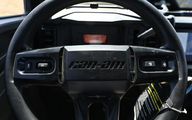 2026 Can-Am Defender MAX LONE STAR CAB HD11