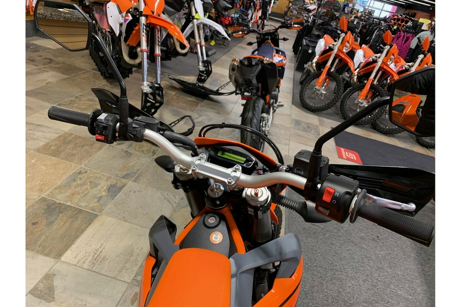 2024 KTM 690 ENDURO R