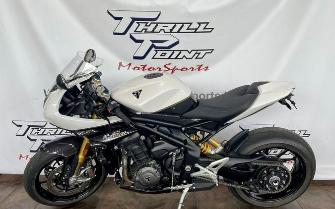 2022 Triumph Speed Triple 1200 RR Crystal White Storm Grey