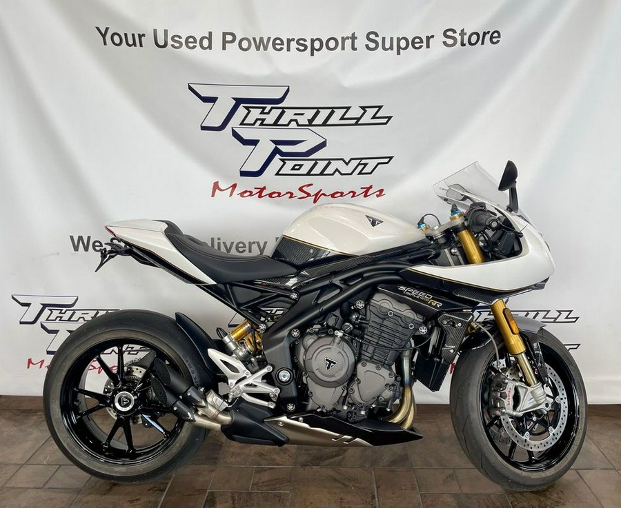 2022 Triumph Speed Triple 1200 RR Crystal White Storm Grey