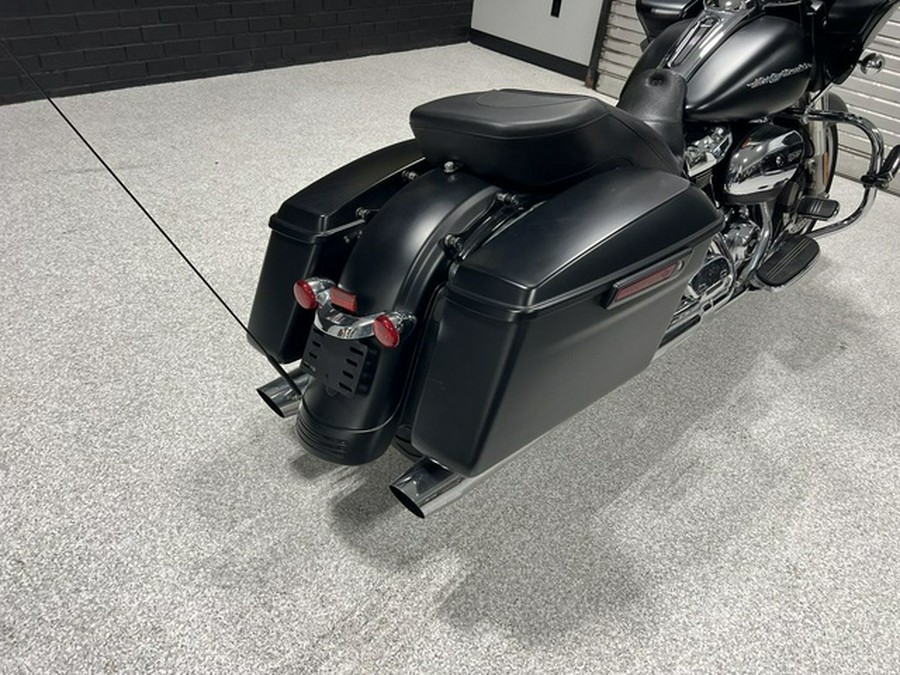 2017 Harley-Davidson FLTRXS - Road Glide Special