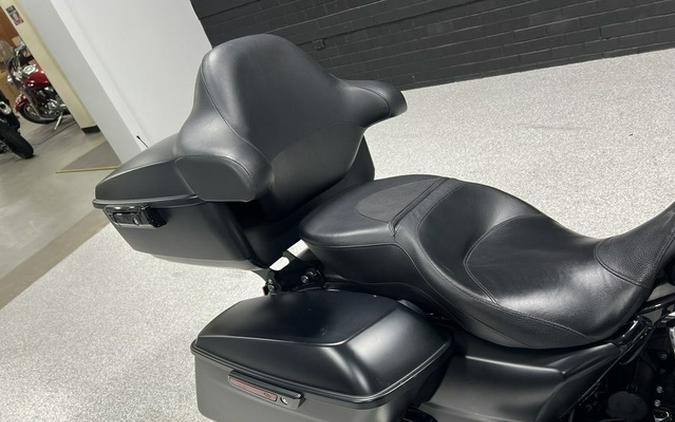 2017 Harley-Davidson FLTRXS - Road Glide Special