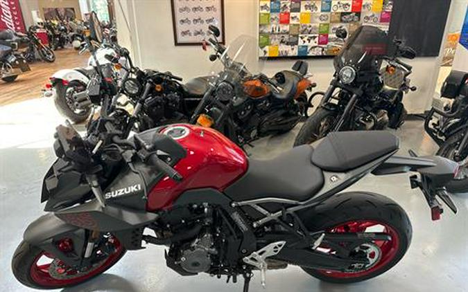2026 Suzuki GSX-8S