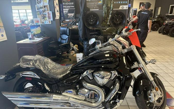 2025 Suzuki Boulevard M109R