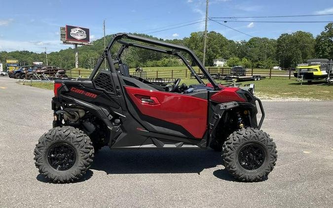 2024 Can-Am® Maverick Sport DPS 1000R