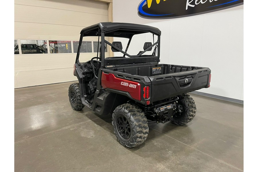 2024 Can-Am Defender XT HD9