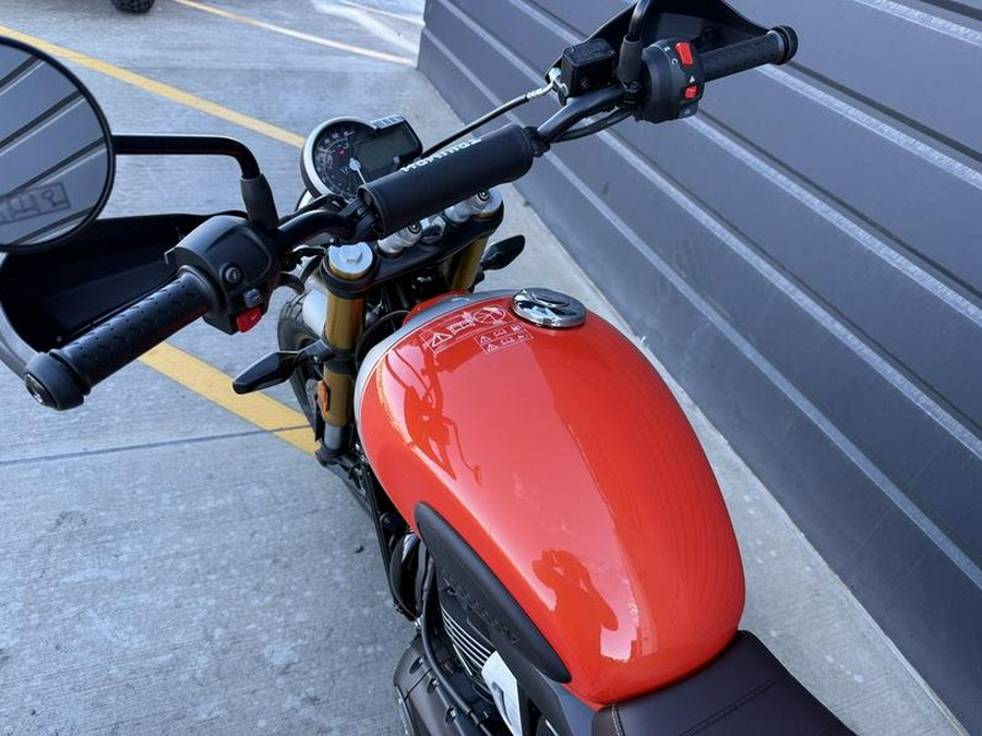 2026 Triumph Scrambler 400 X Baja Orange/Aluminium