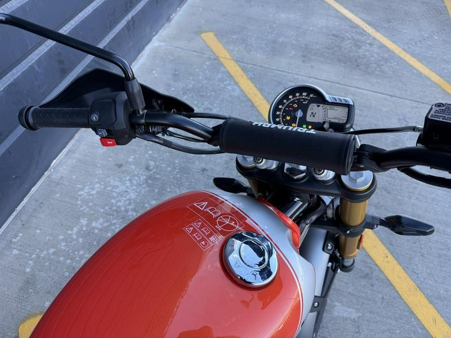 2026 Triumph Scrambler 400 X Baja Orange/Aluminium