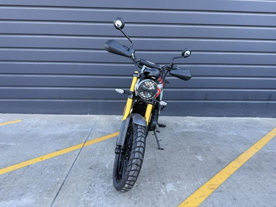 2026 Triumph Scrambler 400 X Baja Orange/Aluminium