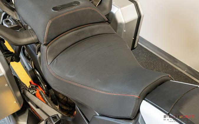 2025 Can-Am CANYON W/ HARD CASE