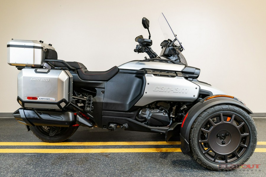 2025 Can-Am CANYON W/ HARD CASE