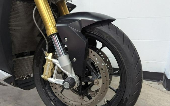 2015 BMW S 1000 R