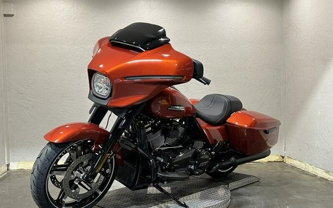 Harley-Davidson Street Glide® 2024 FLHX 84419814 WHISKEY FIRE