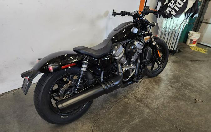 2024 Harley-Davidson Nightster™ Vivid Black RH975