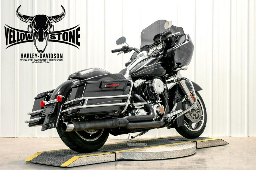 2010 Harley-Davidson Road Glide Custom Vivid Black