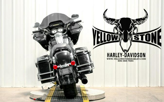 2010 Harley-Davidson Road Glide Custom Vivid Black