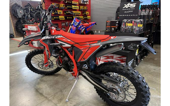 2026 Beta Xtrainer 300