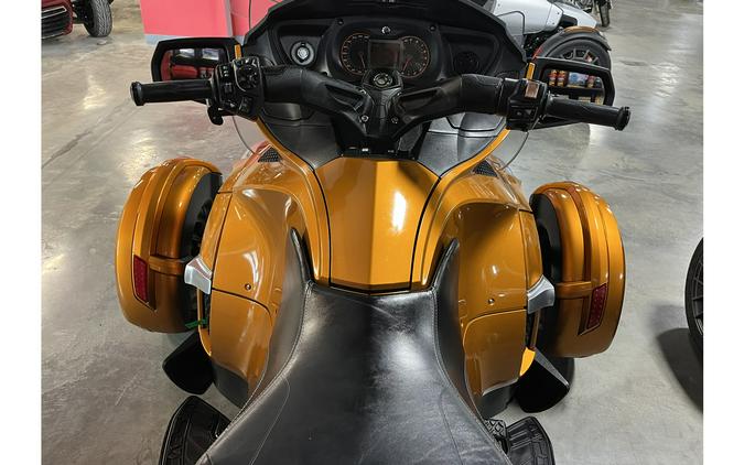 2014 Can-Am Spyder® RT-S - SE6