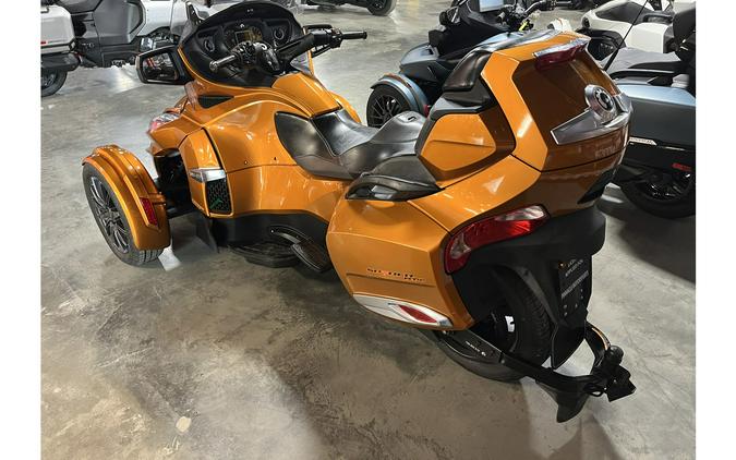 2014 Can-Am Spyder® RT-S - SE6