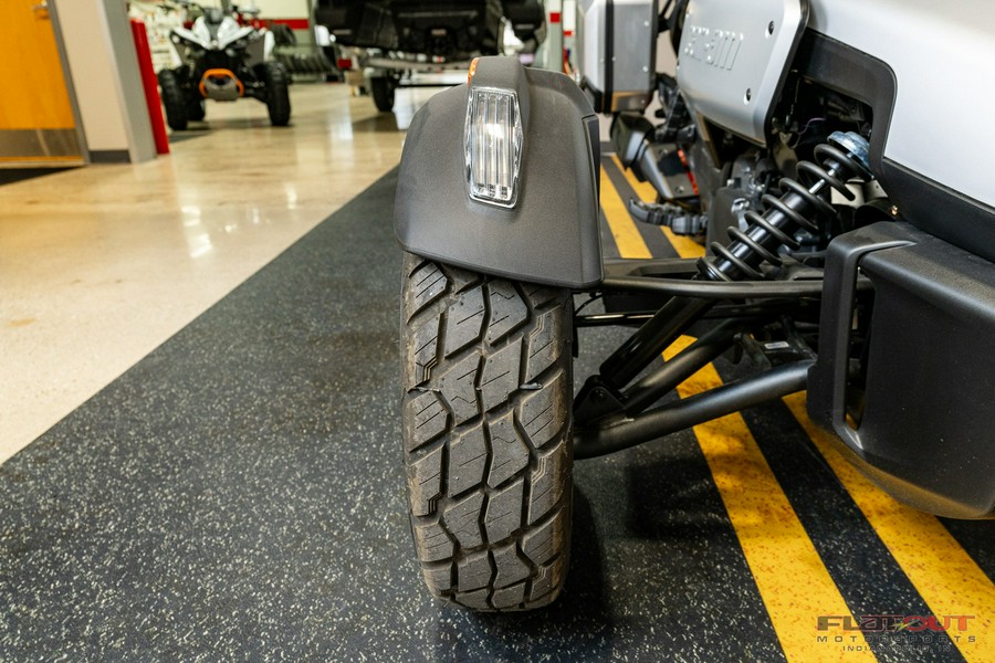 2025 Can-Am CANYON XT