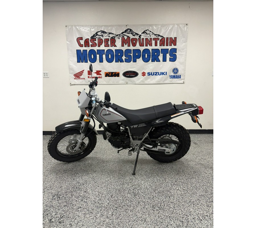 2026 Yamaha TW200 Gallant Gray - Y2699A