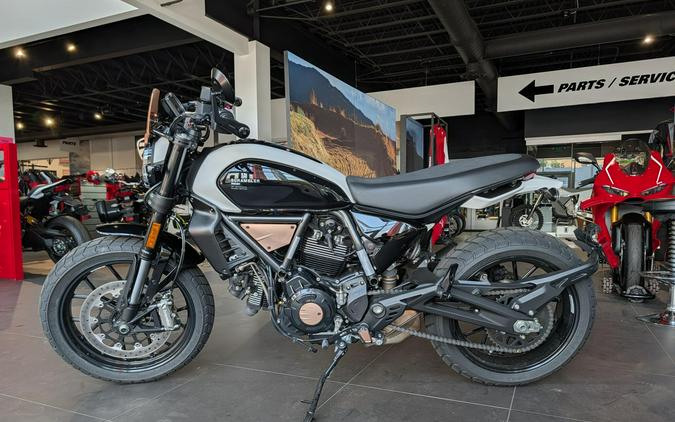 2025 Ducati Scrambler Rizoma Edition