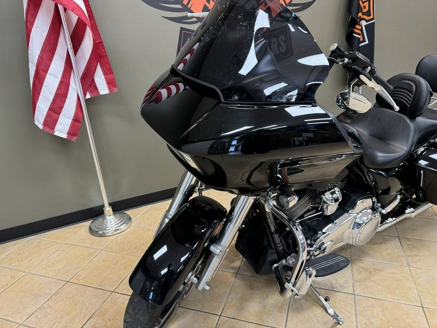 2019 Harley-Davidson Road Glide® Base