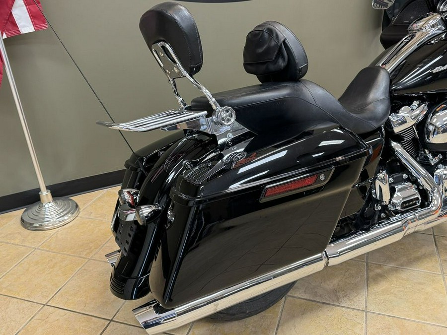 2019 Harley-Davidson Road Glide® Base