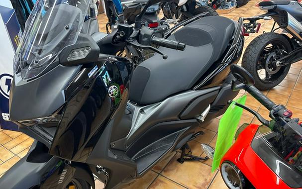 2025 Yamaha XMAX