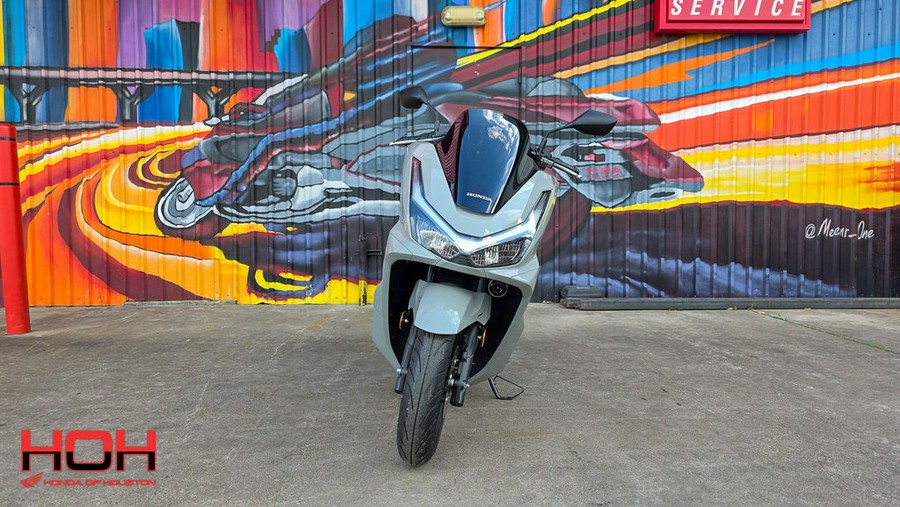 2025 Honda® PCX