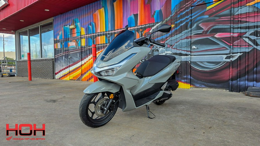 2025 Honda® PCX
