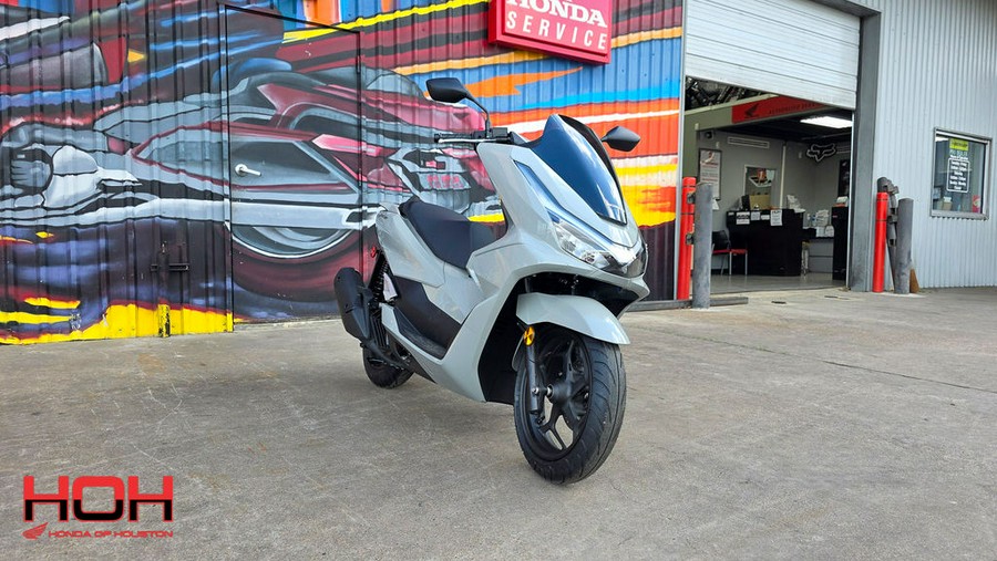 2025 Honda® PCX