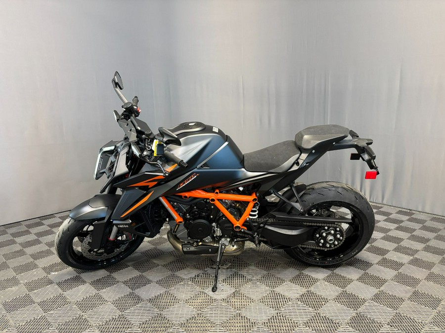 2026 KTM 1390 Super Duke R EVO