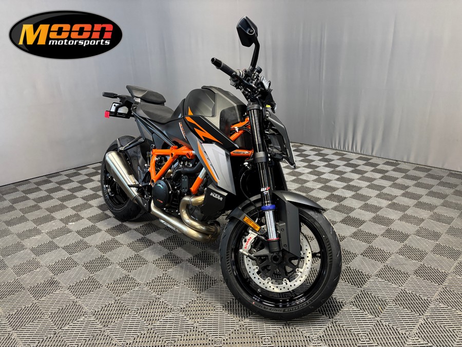 2026 KTM 1390 Super Duke R EVO