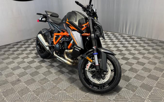 2026 KTM 1390 Super Duke R EVO