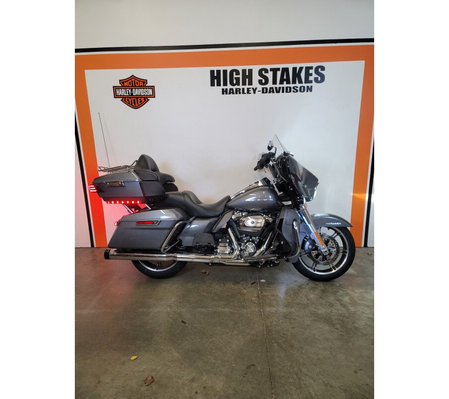 2022 Harley-Davidson Ultra Limited Gauntlet Gray Metallic FLHTK