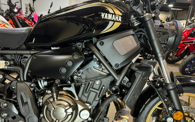 2024 Yamaha XSR700