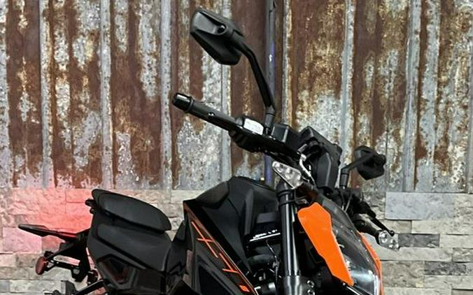 2026 KTM 250 Duke