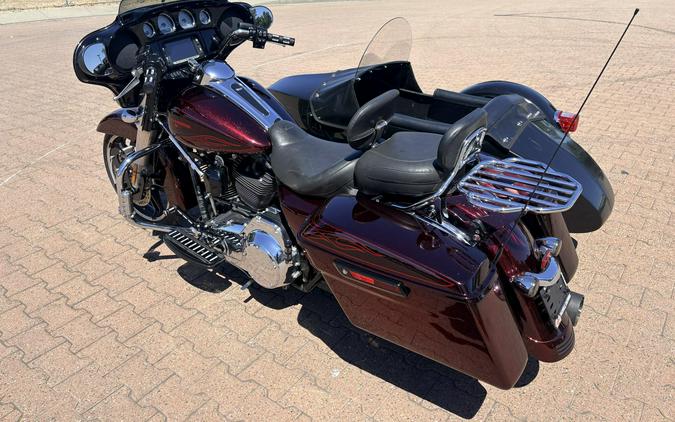 FLHXS 2016 Street Glide® Special