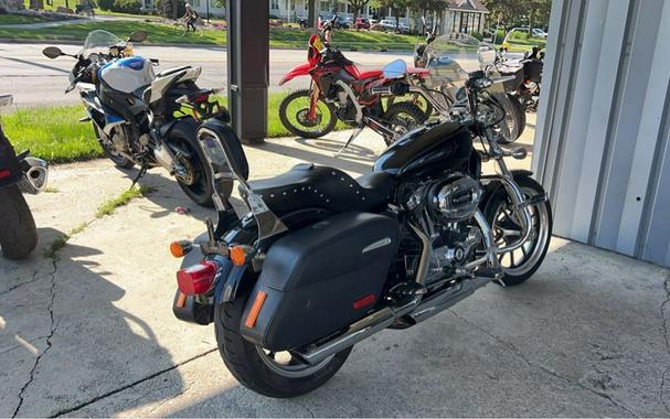 2014 Harley-Davidson® XL1200C 1200 Custom