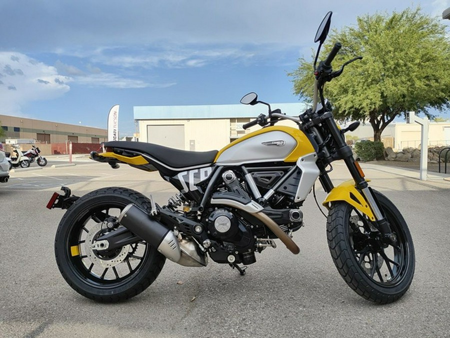 2025 Ducati Scrambler Icon 62 Yellow Demo