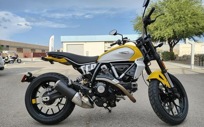 2025 Ducati Scrambler Icon Thrilling Black