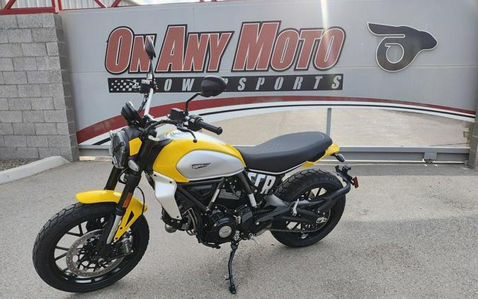 2025 Ducati Scrambler Icon Thrilling Black