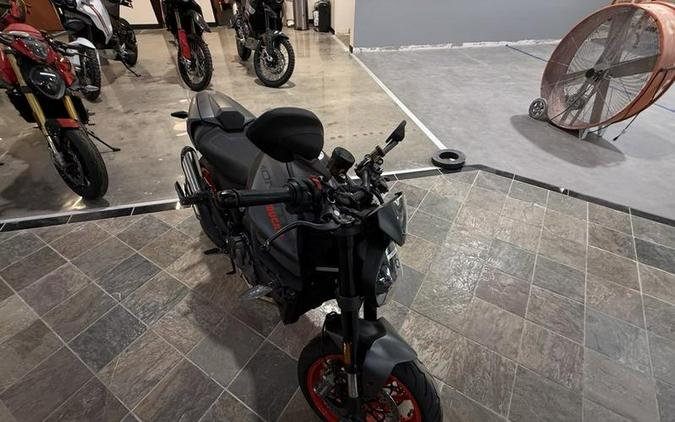 2025 Ducati Monster Plus Aviator Grey